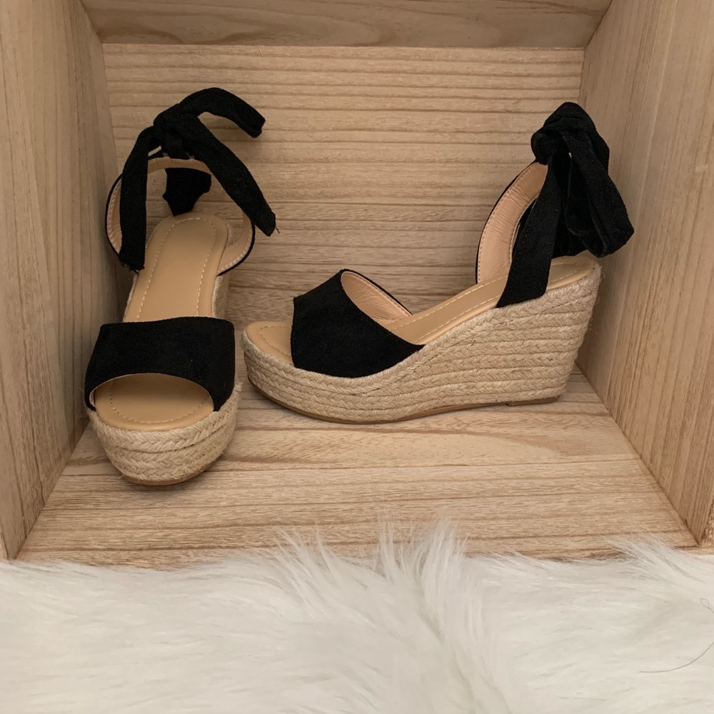 women's sandals, black size 7